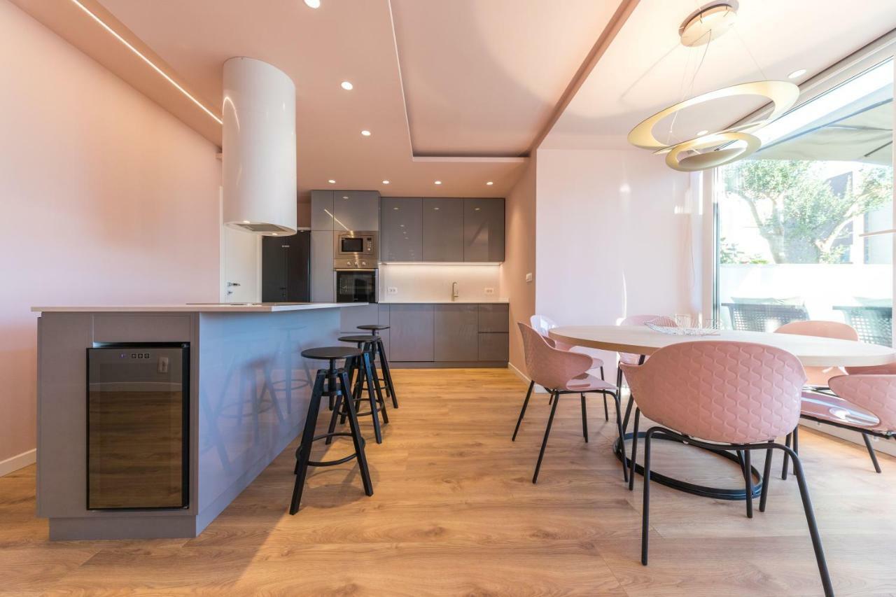 Glow Luxury Apartment With Terrace And Jacuzzi Split Eksteriør billede